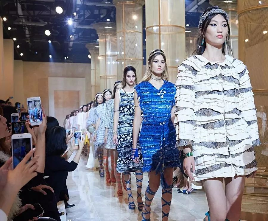 深度 | 這一次，Chanel為什麼選擇在亞洲奢侈品心臟辦秀？ 時尚 第7張