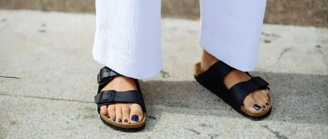 深度 | 创立200年仍登顶热门单品，Birkenstock为何经久不衰？