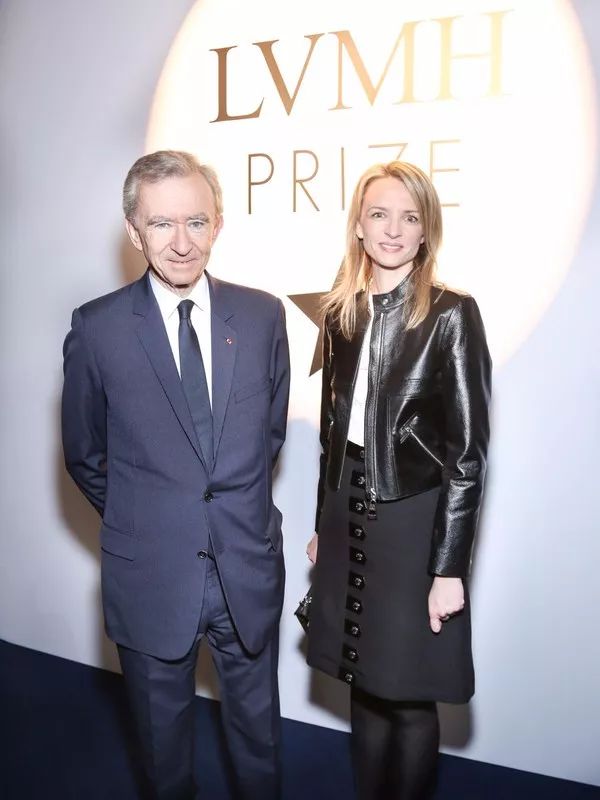 Delphine Arnault monte en grade chez LVMH, qui remanie la tête de ses  fleurons