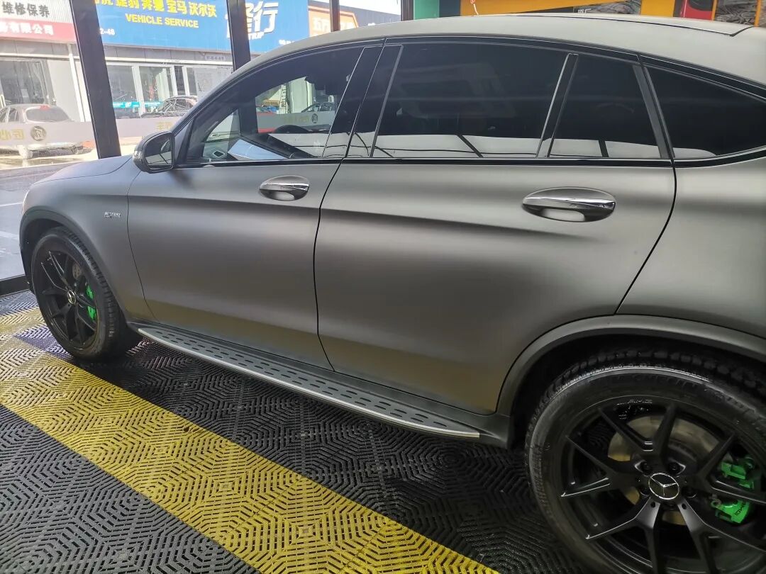 改色案例鉴赏奔驰glc43amg山灰哑光灰贴膜改色