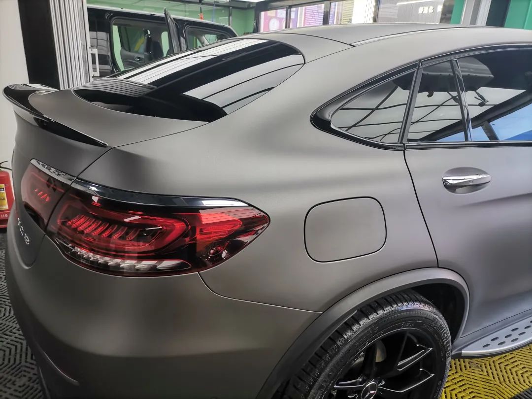 改色案例鉴赏奔驰glc43amg山灰哑光灰贴膜改色