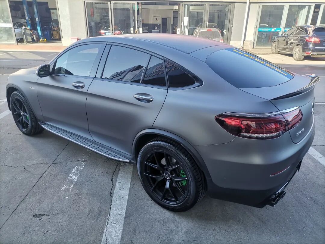 改色案例鉴赏:奔驰glc 43 amg,山灰(哑光灰)贴膜改色-爱卡汽车爱咖号