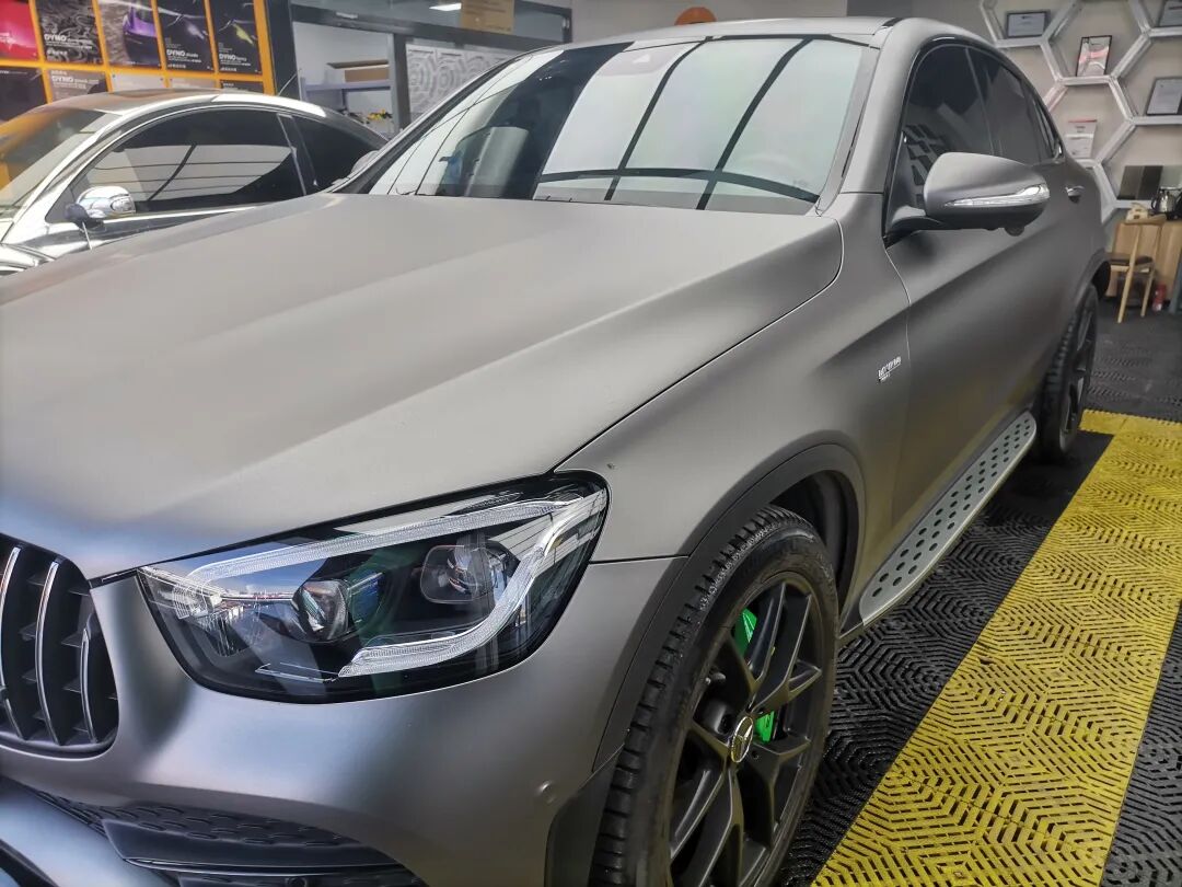 改色案例鉴赏:奔驰glc 43 amg,山灰(哑光灰)贴膜改色-爱卡汽车爱咖号
