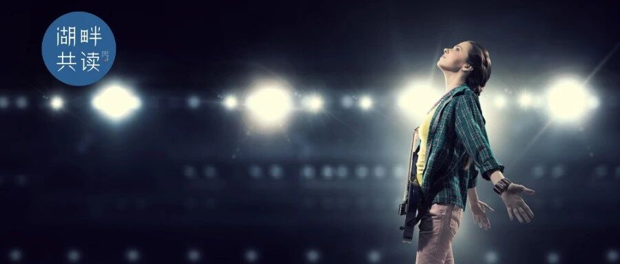 一代天后被捉奸在床，索赔千万！