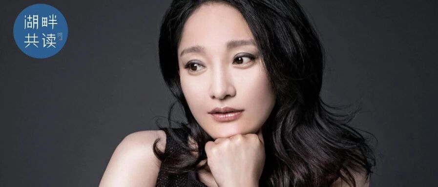 47岁周迅自曝私生活：离婚1年，一次都没有...