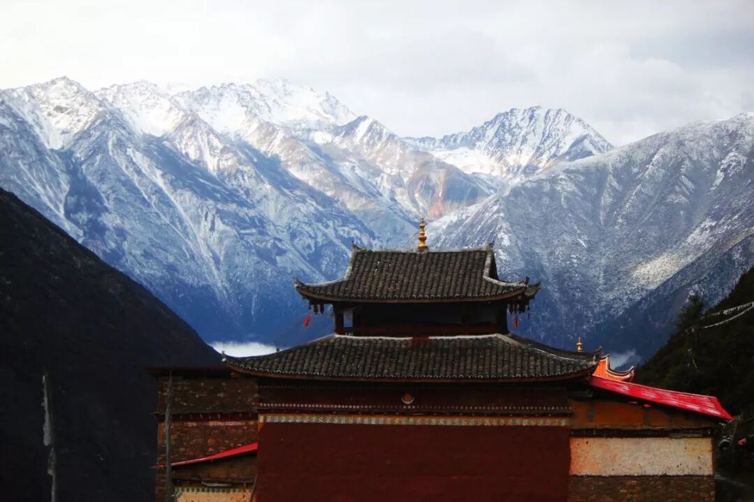 贡嘎寺1.jpg