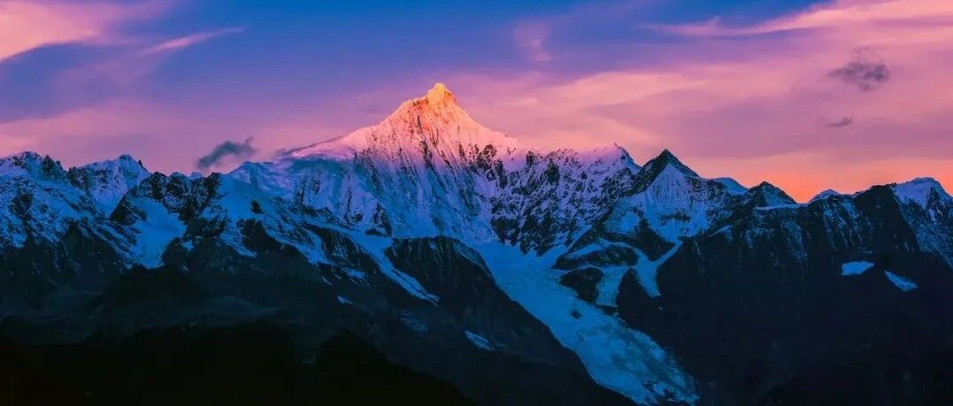 朝圣梅里，仰望神山——《徒步中国》2021年“五一”梅里转山节