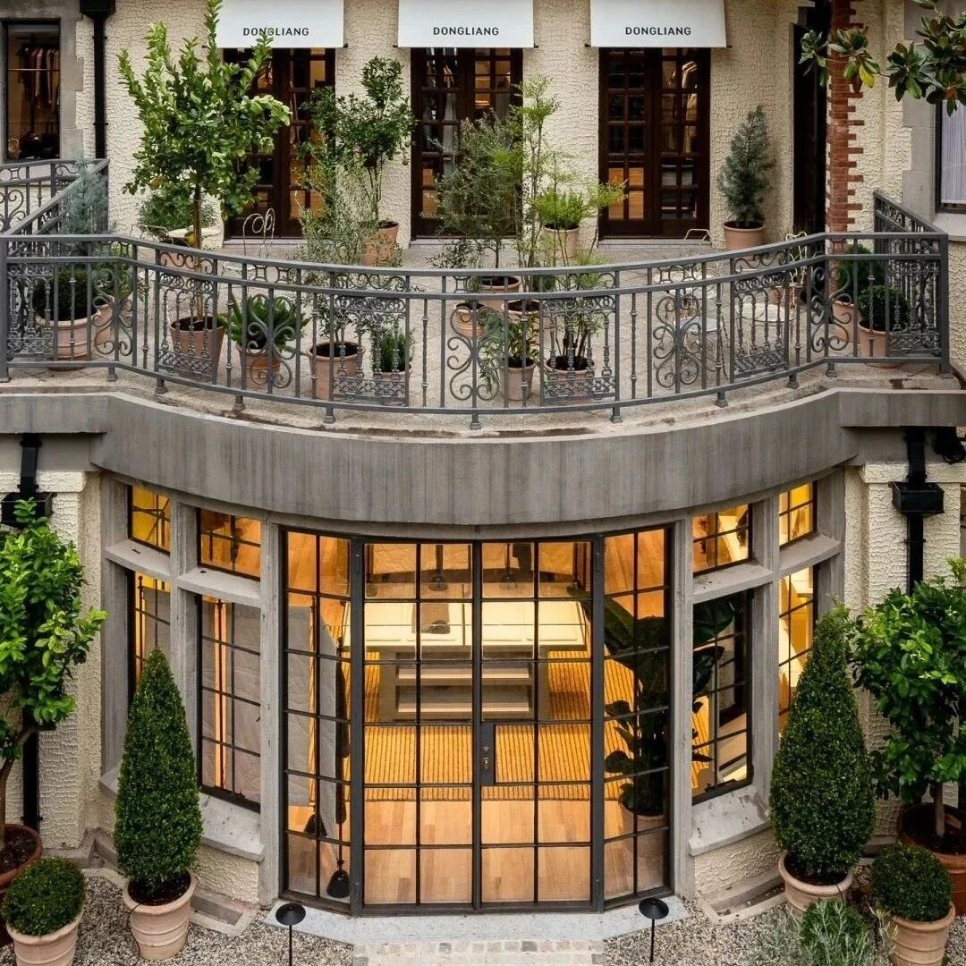 设计师品牌集合店棟梁DONGLIANG上海首店，以“家”为概念