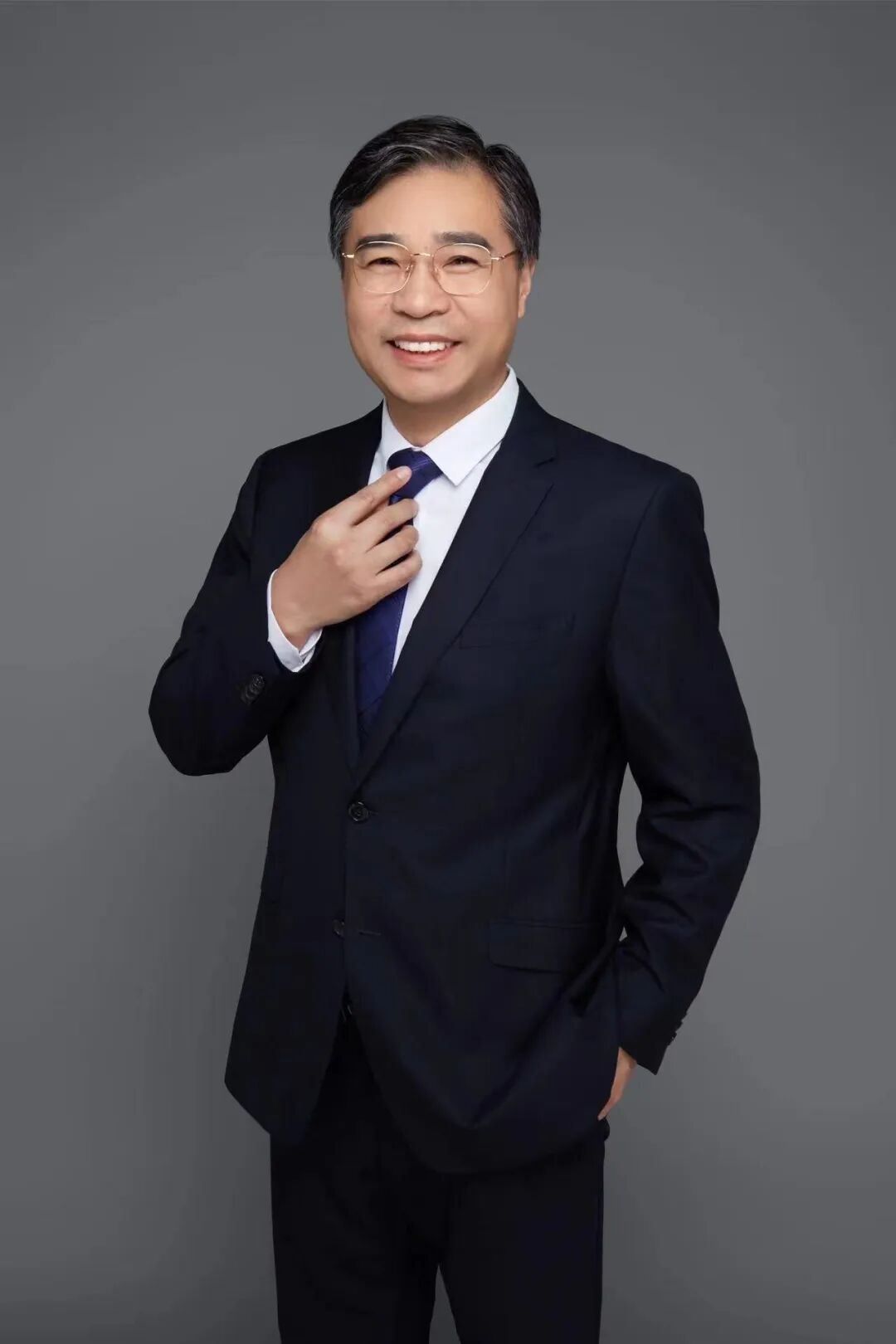 前列腺机器怎么治疗前列腺癌怎么治？机器人手术治疗前列腺癌有哪些优势？浙大邵逸夫医院副院长、泌尿外科大咖丁国庆聊前列腺癌_https://www.jmylbn.com_新闻资讯_第2张