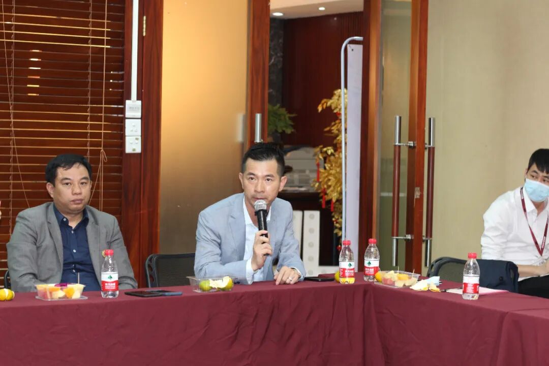 熱烈歡迎深圳市芯片行業(yè)協(xié)會(huì)蒞臨君林集團(tuán)交流座談！