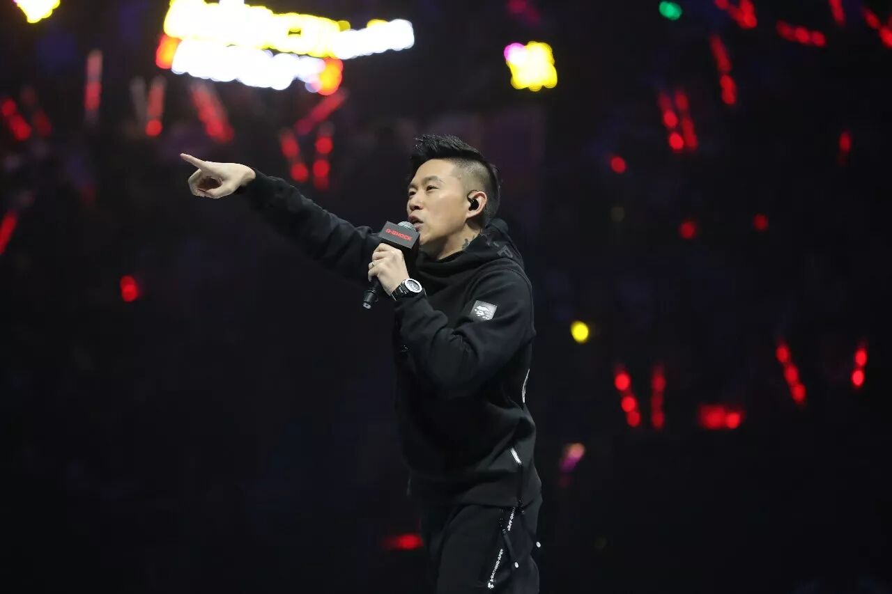 嘻哈侠 欧阳靖