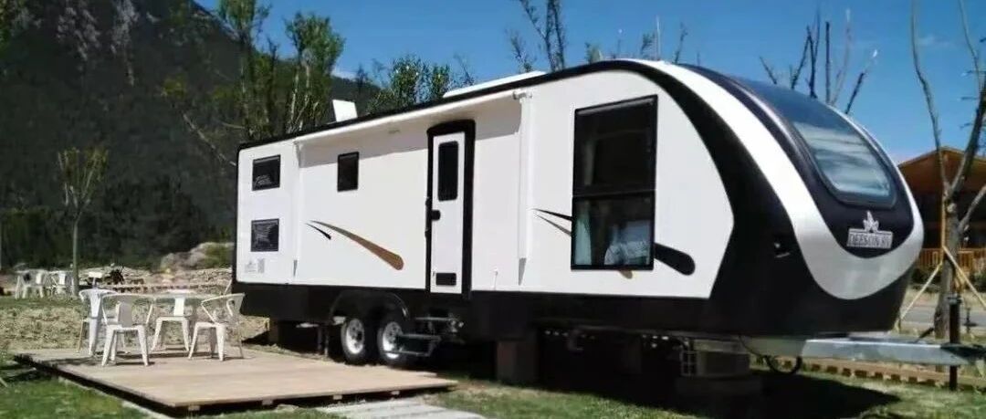 5.21 成都房车展：帝盛11米营地房车星盛 享受营地别墅