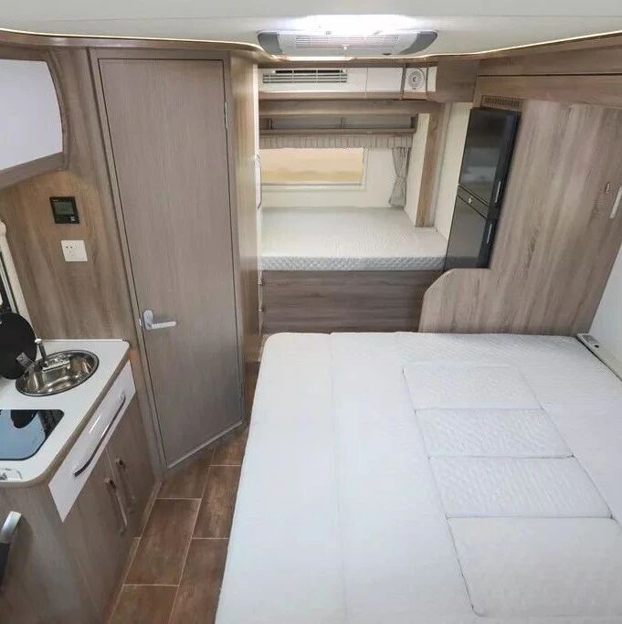 墨菲床 创新布局“三代同车”——金冠格林卡诺329D