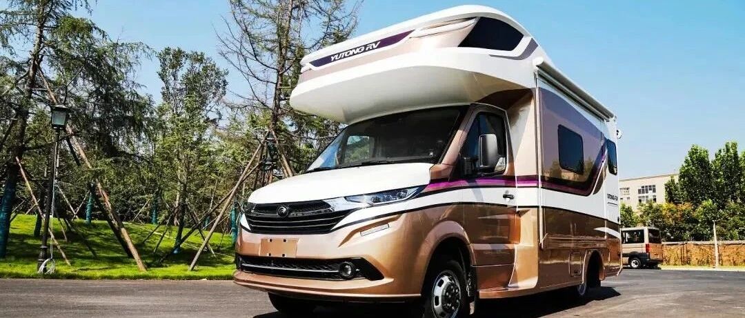 占据C位 宇通双拓展房车C670 定义高端房车新标准