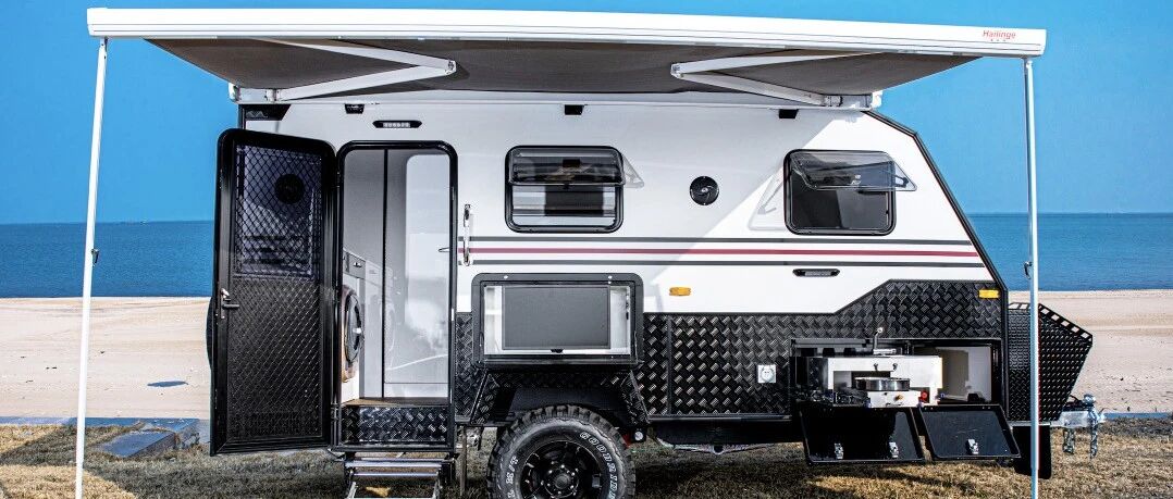 7.30北京房车展：康派斯CS36 | 要越野 也要精致生活