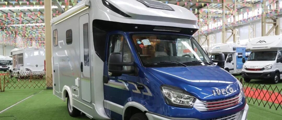 11.6南京房车展：没点杀手锏怎么打天下？ 一身"黑科技"加持的隆翠明星车型