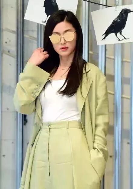 生完娃还是女神千颂伊 Emm为什么小燕子却胖成一座山 深圳芳妮豆丁影像儿童 微信公众号文章阅读 Wemp