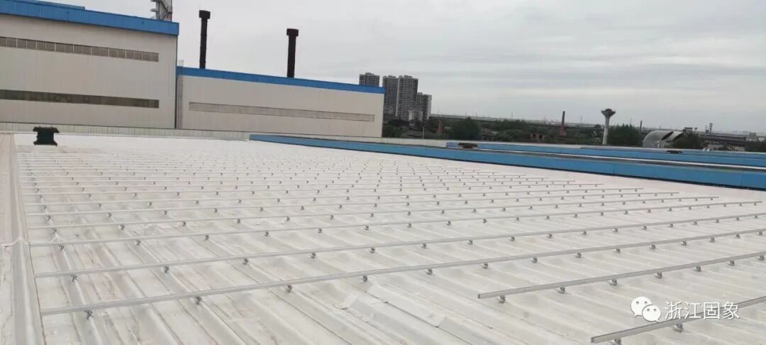 12-光伏架子安装 (3).jpg