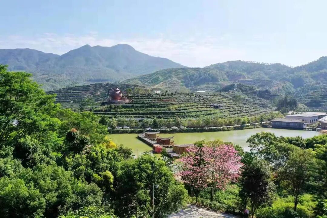 农旅产业融合带由自然生态旅游片区(大沙镇,龙胜镇,马冈镇)构成.