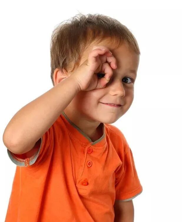 东北英语哥用多国口音说英语_在周末用英语怎么说_pep人教版小学英语三年级上册单元说课标说教材