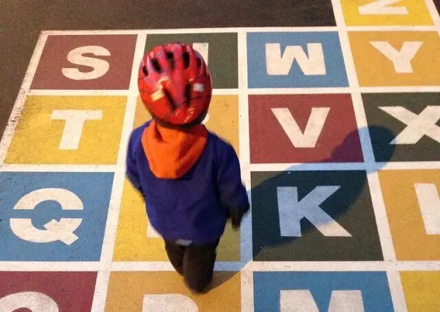 pep人教版小学英语三年级上册单元说课标说教材_东北英语哥用多国口音说英语_在周末用英语怎么说