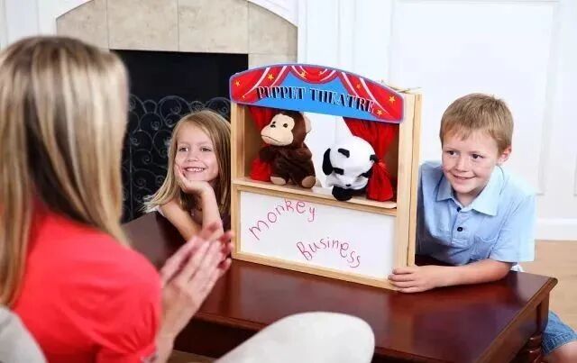 pep人教版小学英语三年级上册单元说课标说教材_东北英语哥用多国口音说英语_在周末用英语怎么说