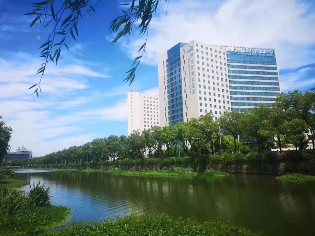 单弯导管是什么病例分享：AcoStream导管联合支架置入有效开通髂静脉病变，恢复血流通畅-上海聚慕医疗器械有限公司