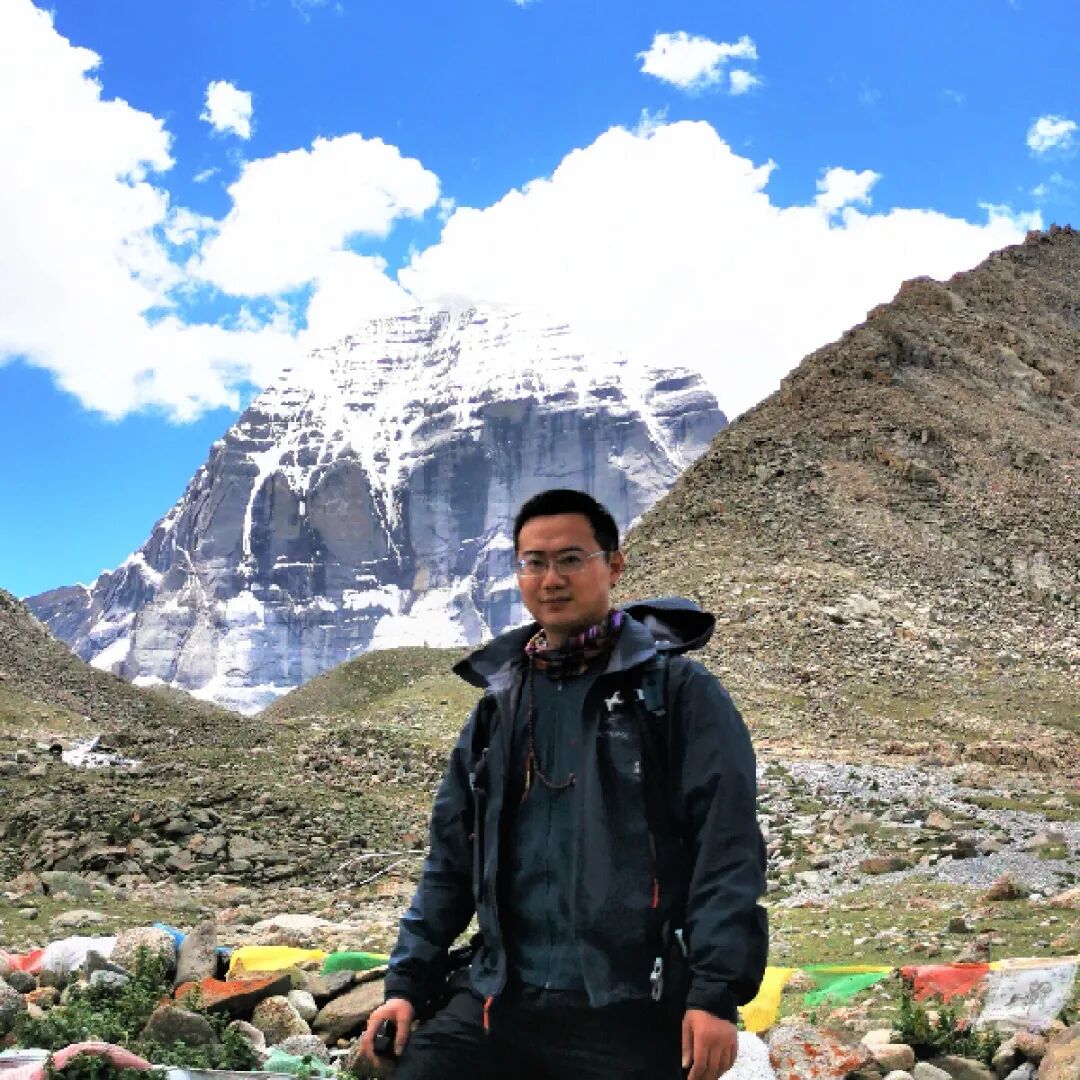 “雄关漫道真如铁，而今迈步从头越”！冠群信息云举办乔迁庆典！