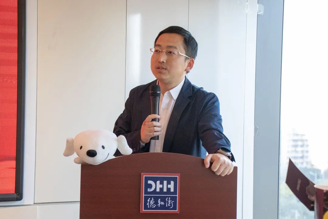 微信图片_20211206160234.jpg