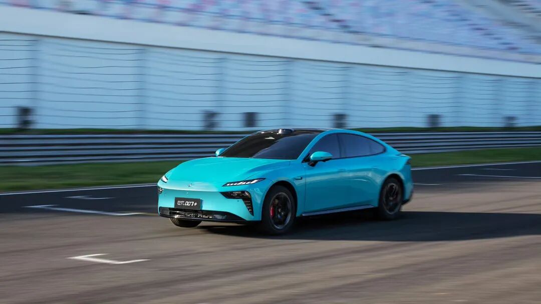 新能源领域的真四驱终于来了,15万内四驱 激光雷达！奕派007 打响东风“央企新能源第一..