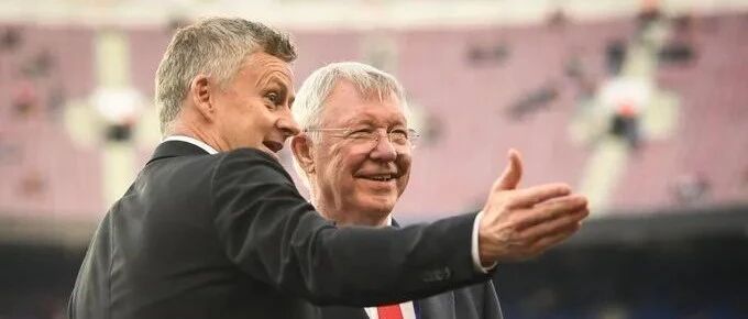 爵爷谈C罗替补：你应该让最好的球员首发