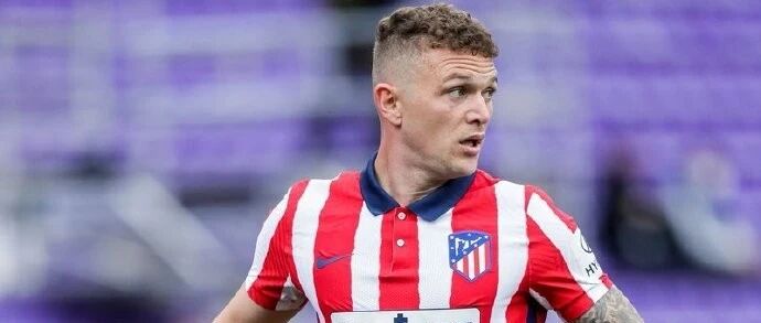 记者：曼联重燃对特里皮尔的兴趣，球员家庭从小支持红魔