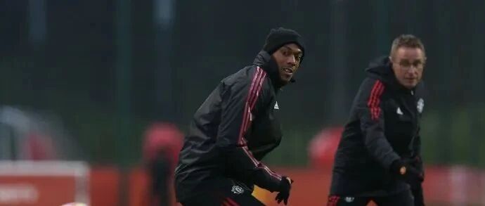 朗尼克：马夏尔想离队必须符合两条件