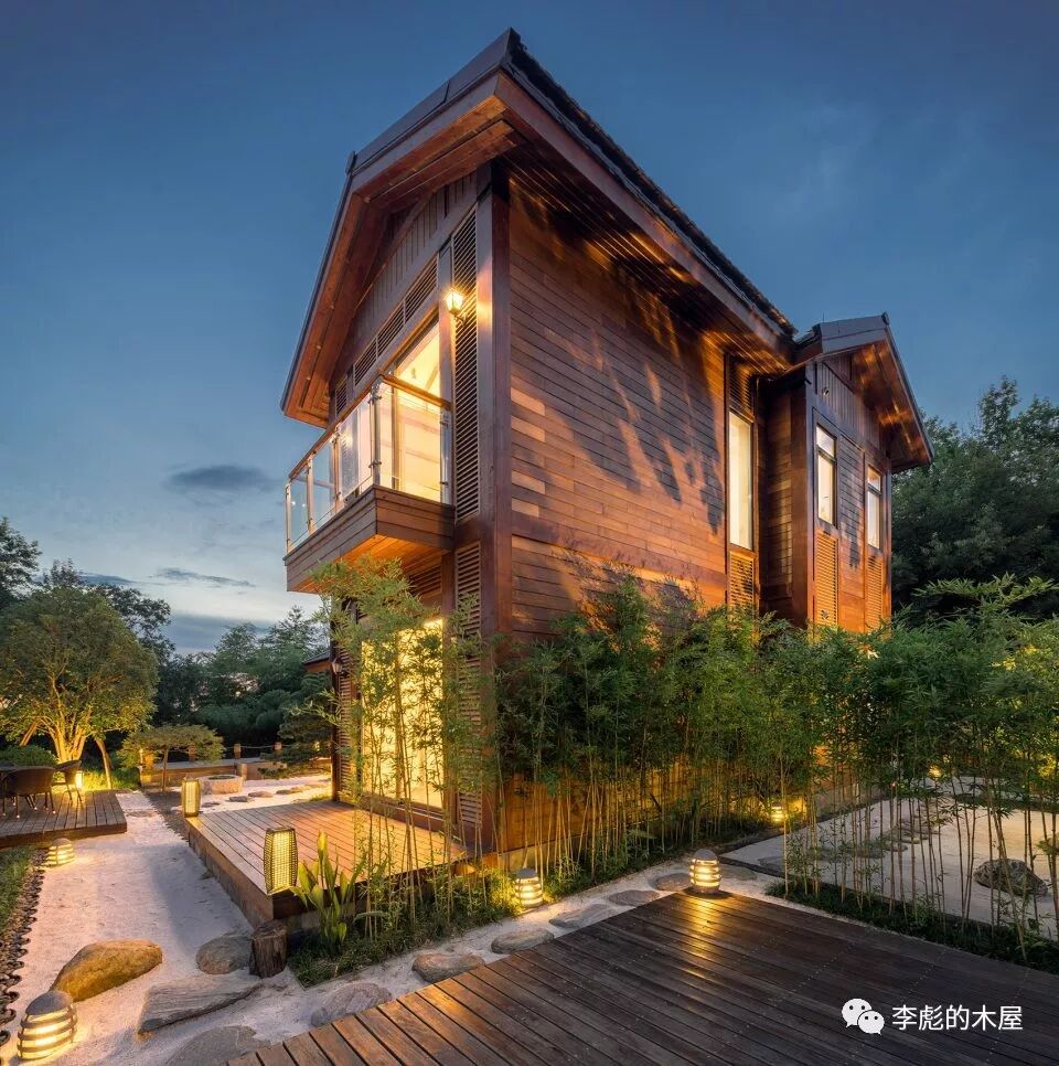 这家木屋度假酒店 告诉你为什么要用木结构