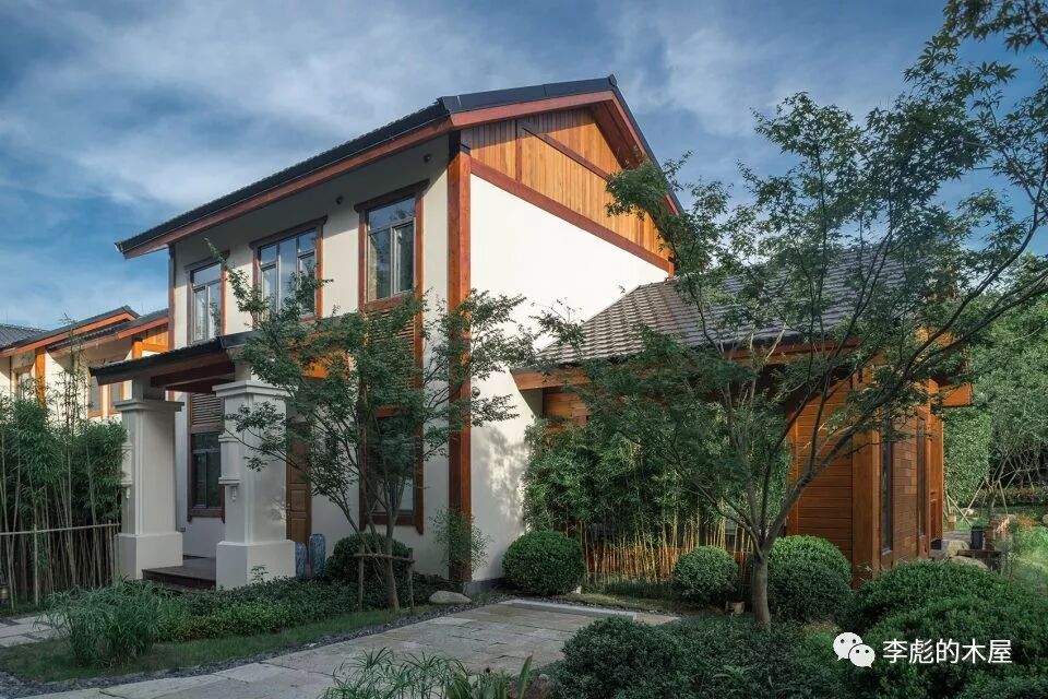 这家木屋度假酒店 告诉你为什么要用木结构