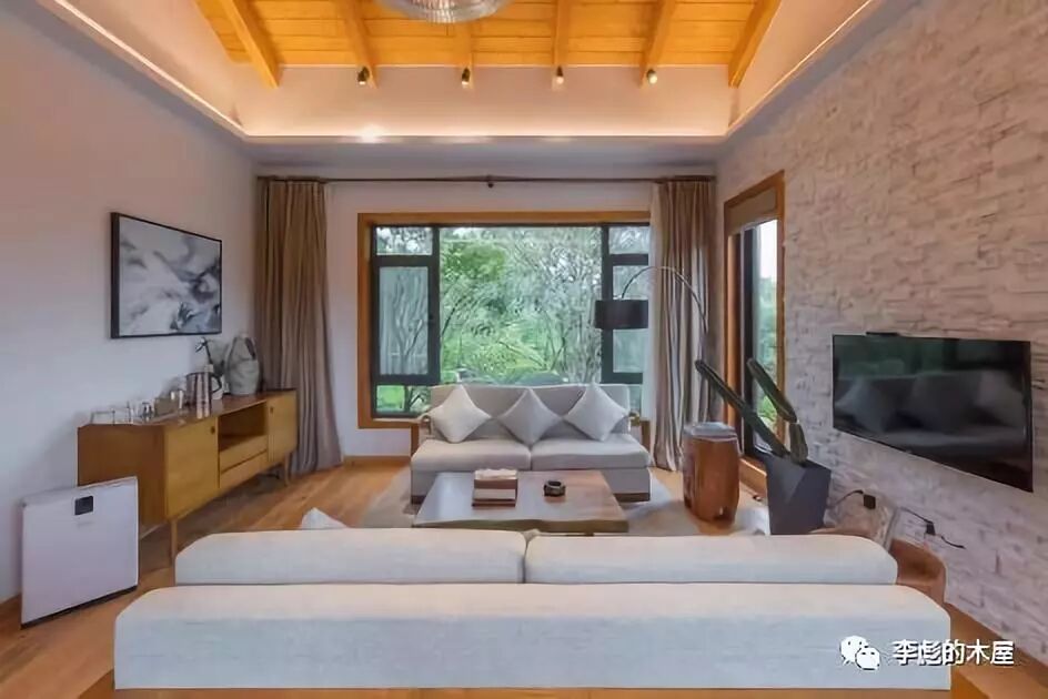 这家木屋度假酒店 告诉你为什么要用木结构