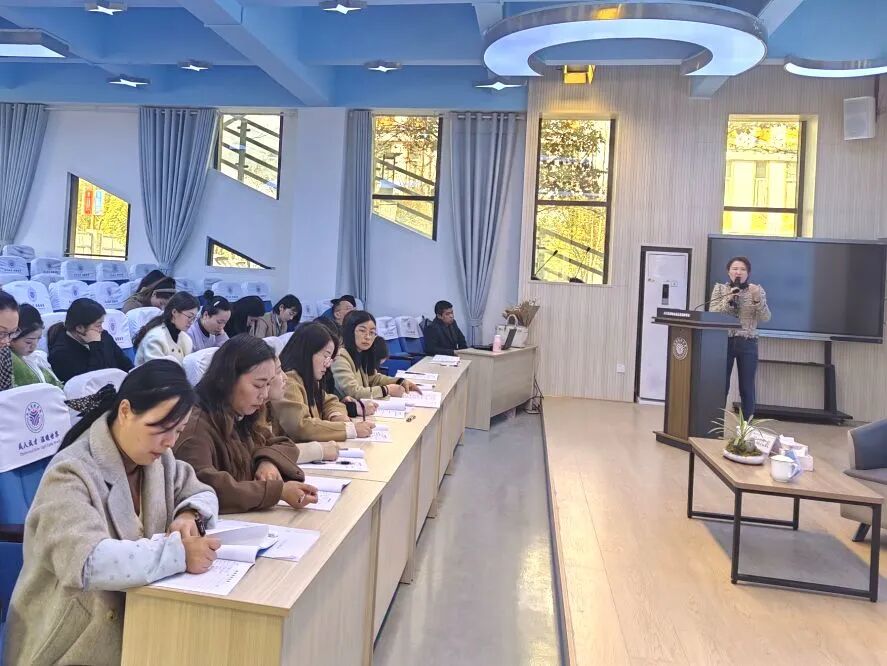 四川北川永昌实验学校举办2023春未成年人思想道德建设专题讲座