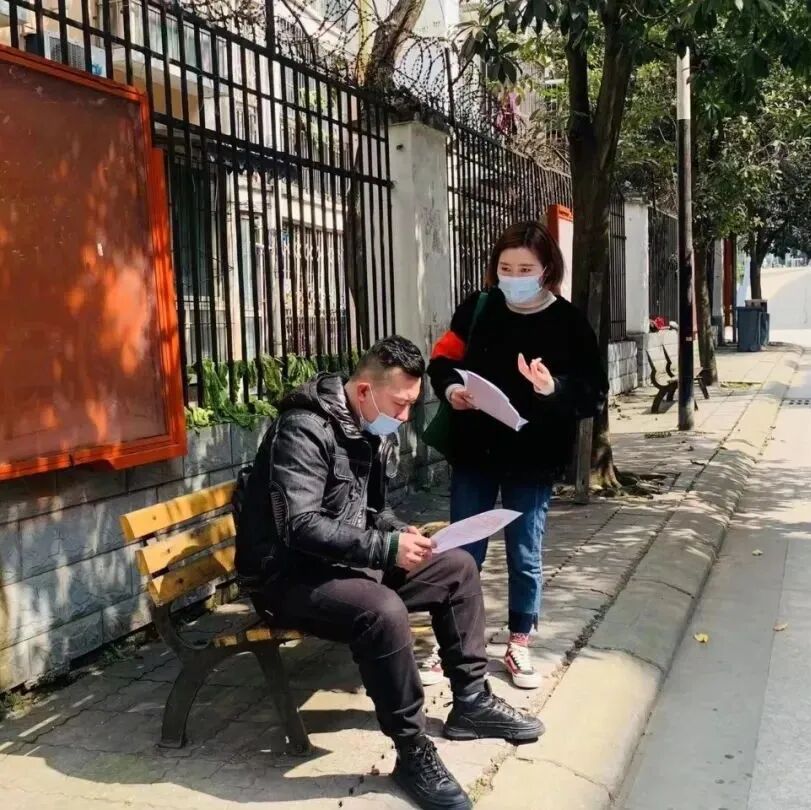 担架怎么用用简易担架运送伤员的技能你能得几分？丨在大面_https://www.jmylbn.com_新闻资讯_第13张