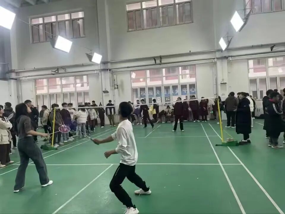 撕掉标签！做不被定义的零零后！