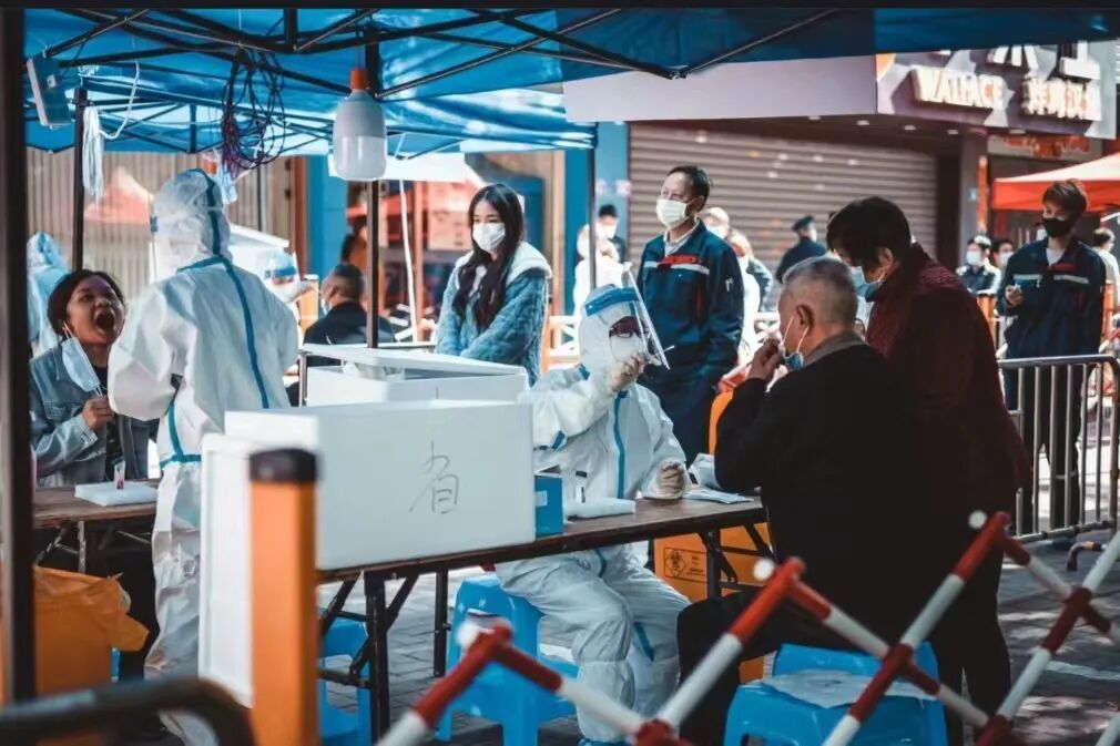 撕掉标签！做不被定义的零零后！