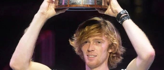 ATP500圣彼得堡 | 卢布列夫力克丘里奇 夺得赛季第四冠