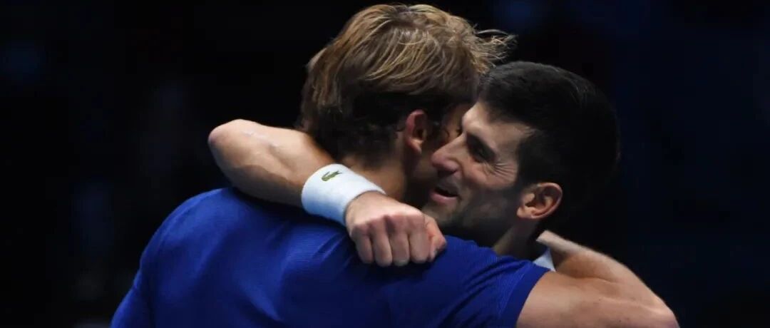 兹维列夫三盘淘汰德约 与梅德维德夫会师决赛