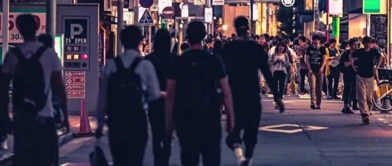 曹德旺一张饭局私照流出，打脸多少人：你以为的人脉，都是假的