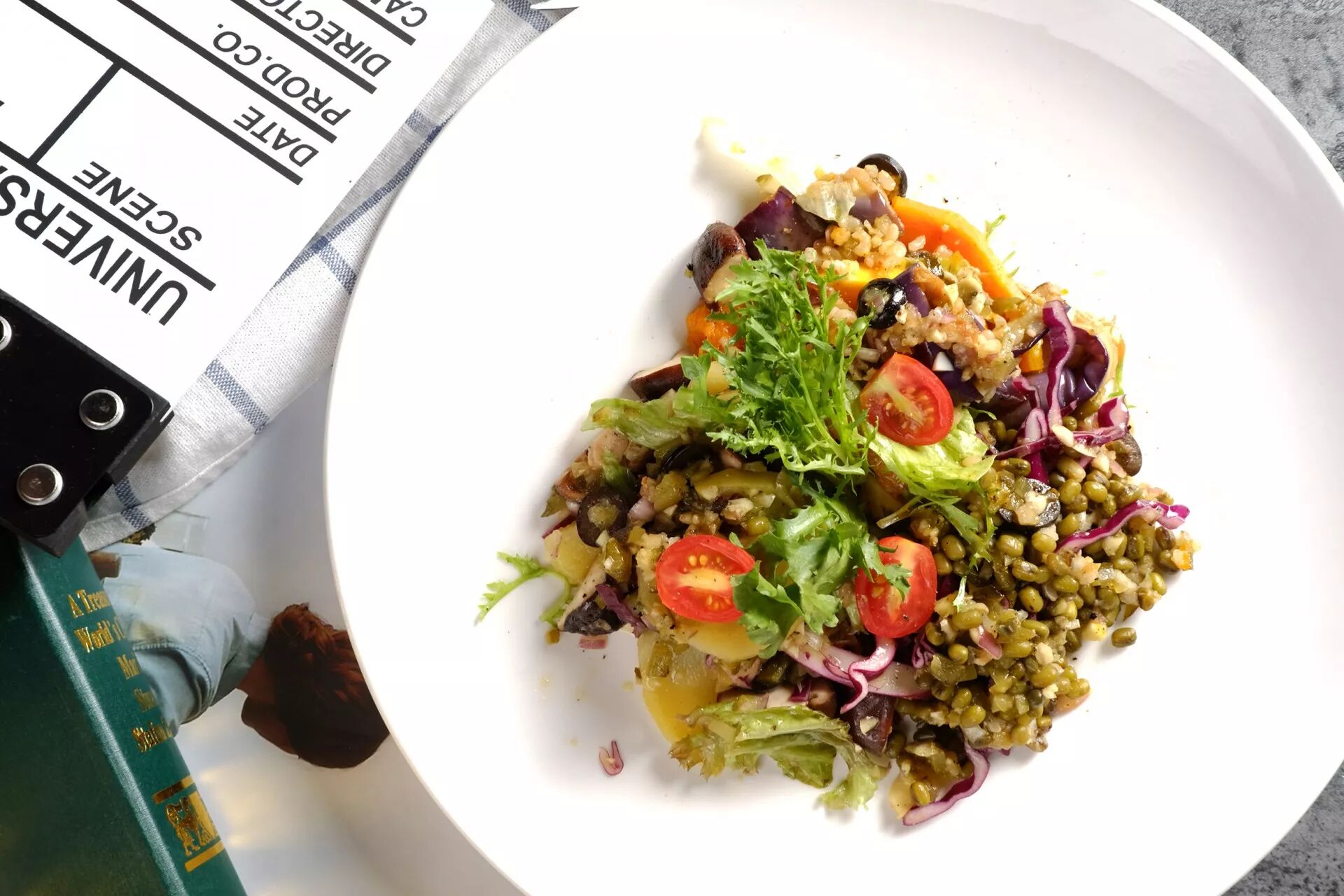 潘多拉的法式秘制三拼沙拉