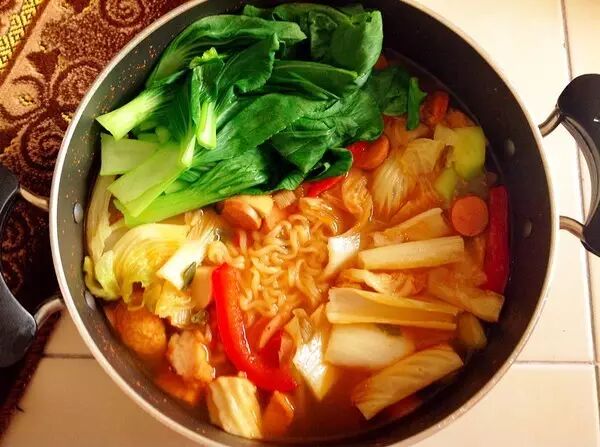 烤肠热量等于多少米饭_烤肠的热量_烤肠热量多少大卡