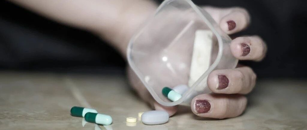 是时候反思药物治疗精神疾病的弊端了