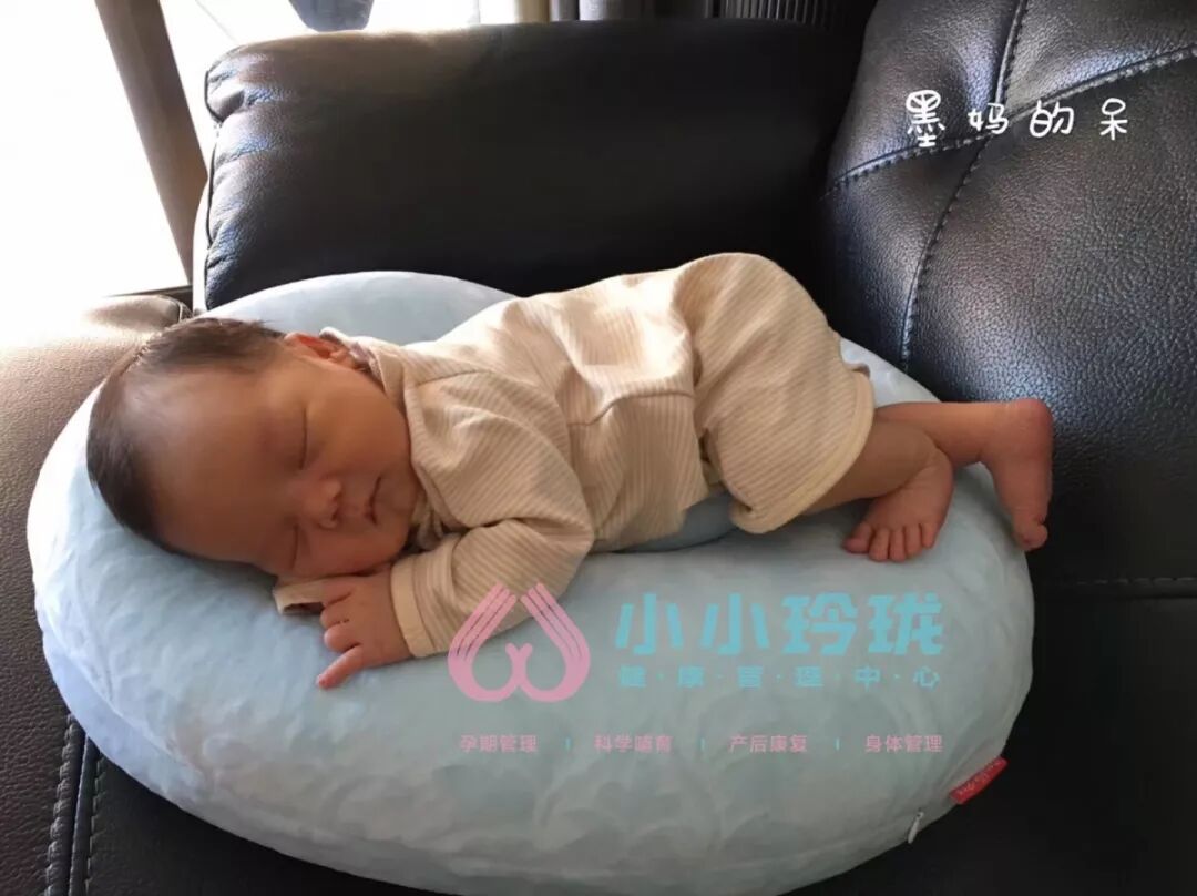 新手媽媽怎麼餵奶姿勢都不舒服？|哺乳枕 親子 第17張