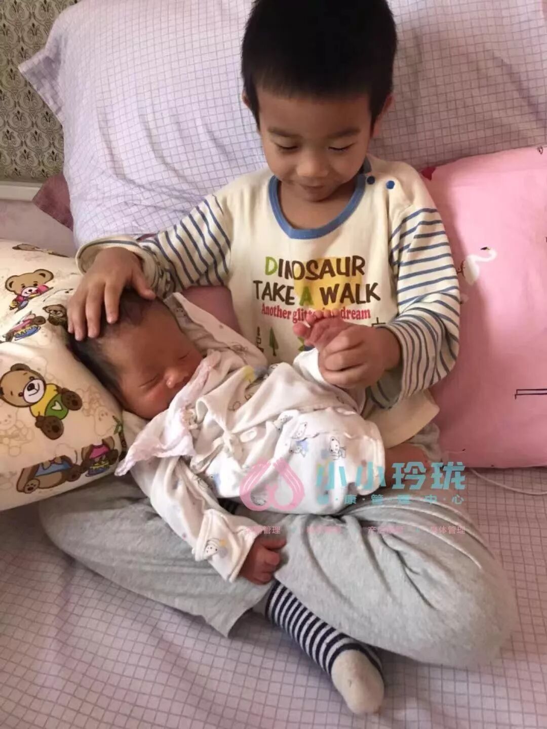 新手媽媽怎麼餵奶姿勢都不舒服？|哺乳枕 親子 第20張