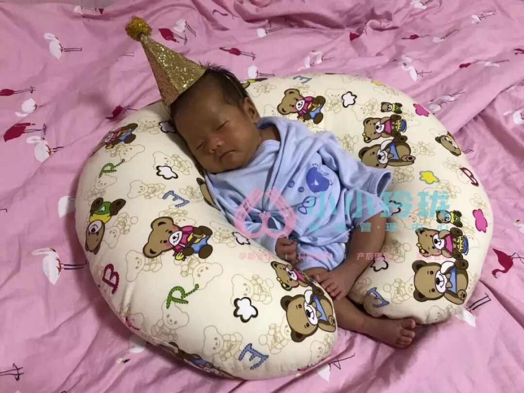 新手媽媽怎麼餵奶姿勢都不舒服？|哺乳枕 親子 第18張