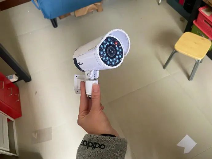 赶紧看看手机的这个设置关了吗?!不然你给男朋友发的短信可能都同步到他爸妈手机上了......-微信头条网 赶紧看看手机的这个设置关了吗?!不然你给男朋友发的短信可能都同步到他爸妈手机上了......
